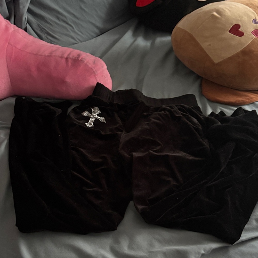 ROMWE black cross velvet sweatpants